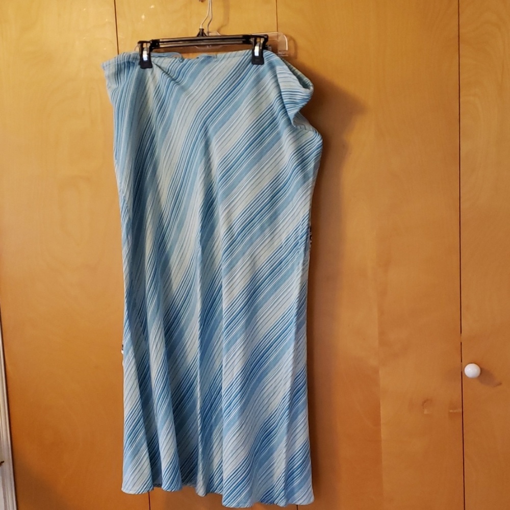 Womens linen skirt